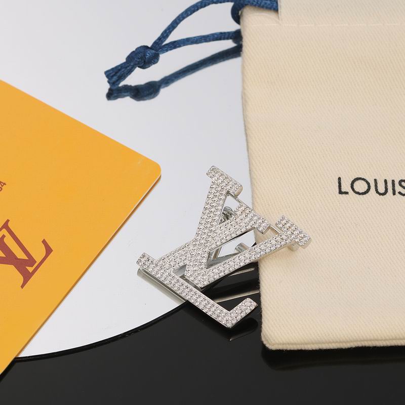 LV Brooch 03lyr04 (3)