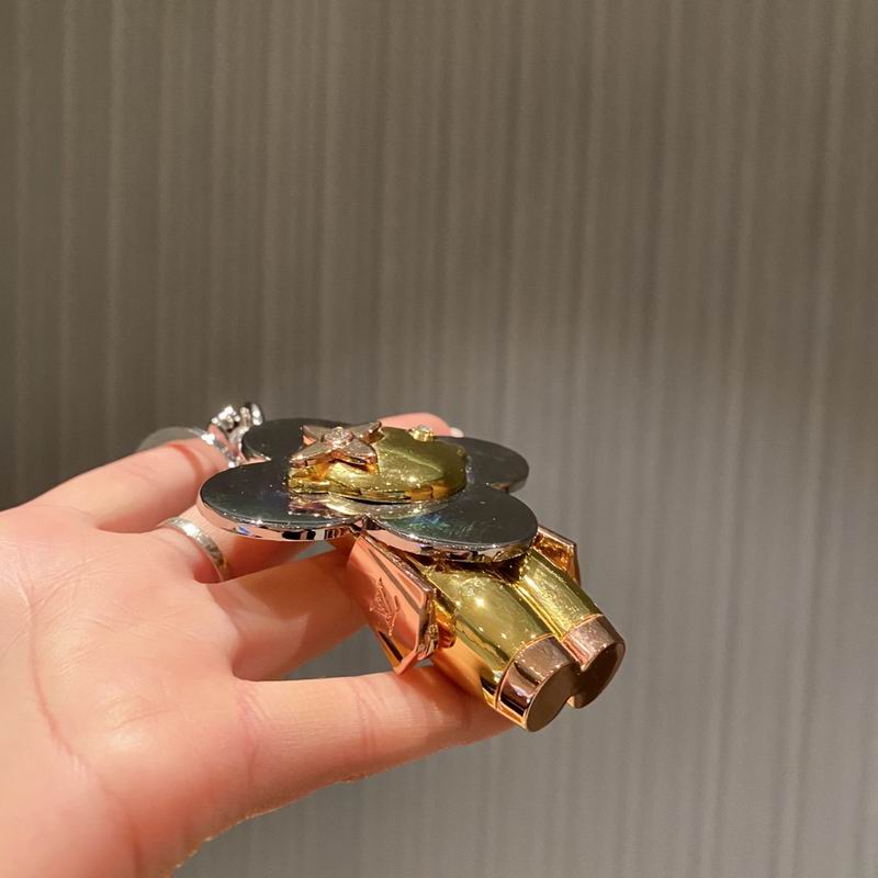 LV Keyring lyr55 (11)