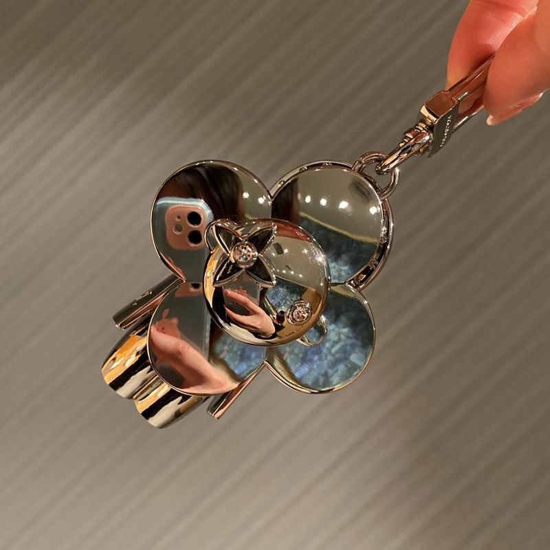 LV Keyring lyr55 (15)