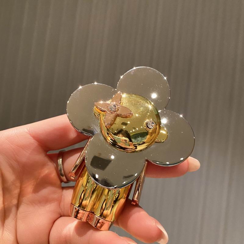 LV Keyring lyr55 (6)