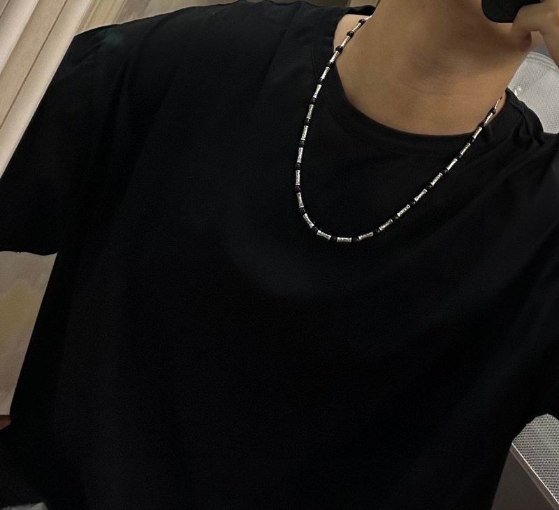 LV Suits 02lyr03 (9)