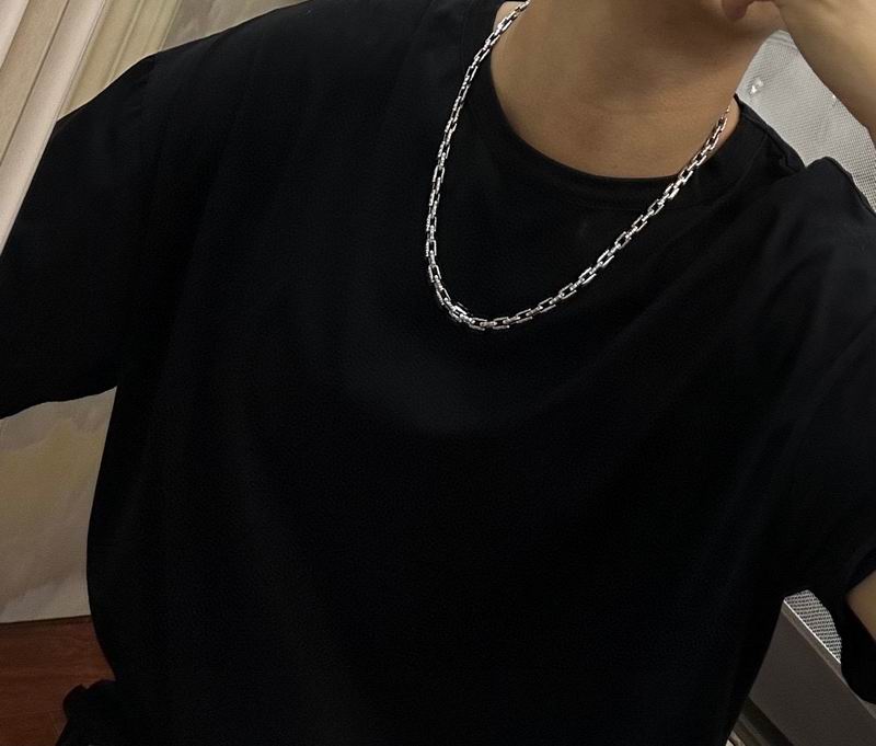 LV Suits 02lyr04 (7)