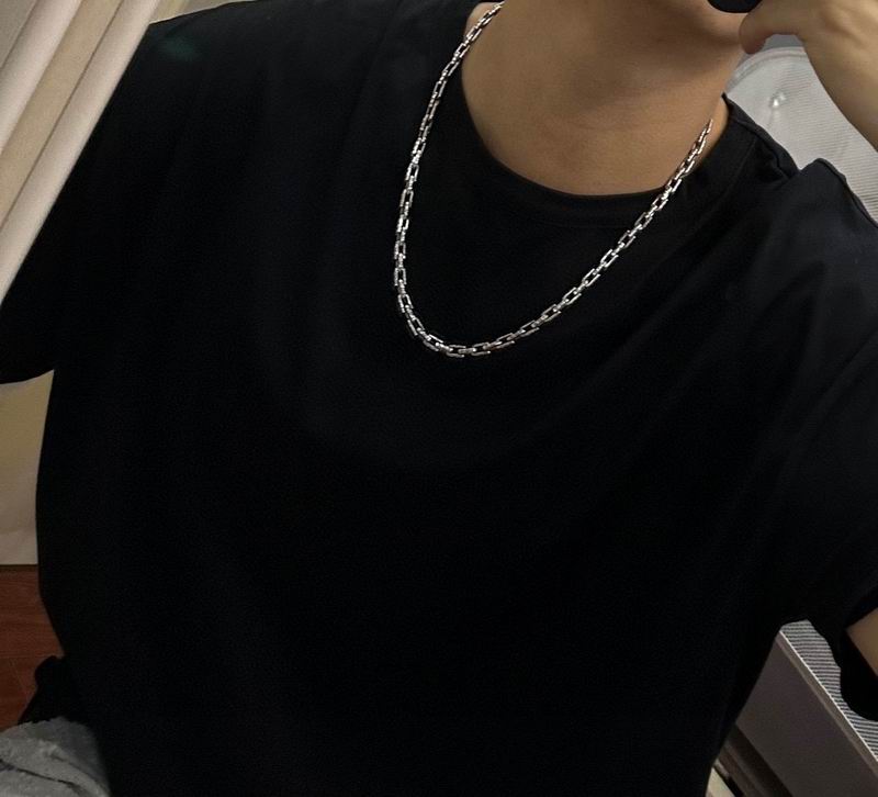 LV Suits 02lyr04 (9)