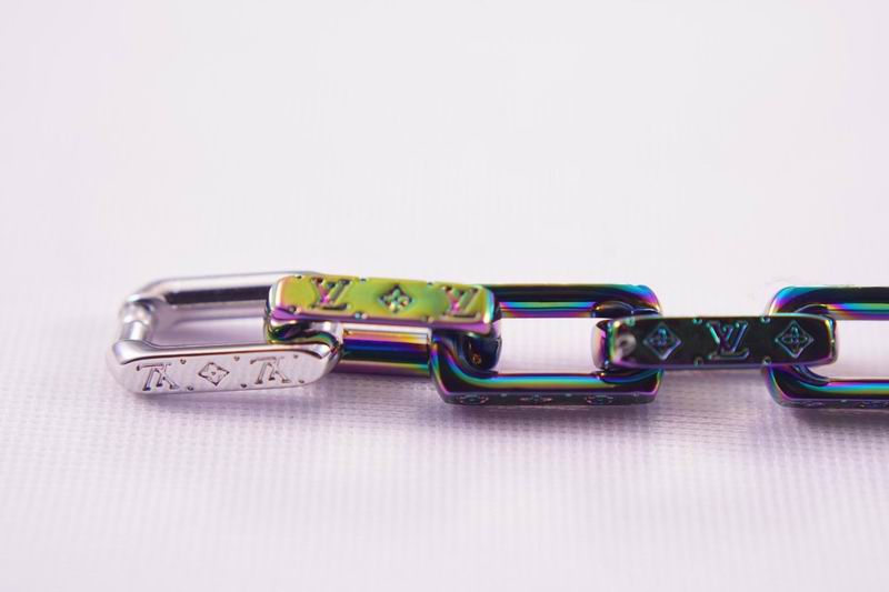 LV Suits 03lyr05 (8)