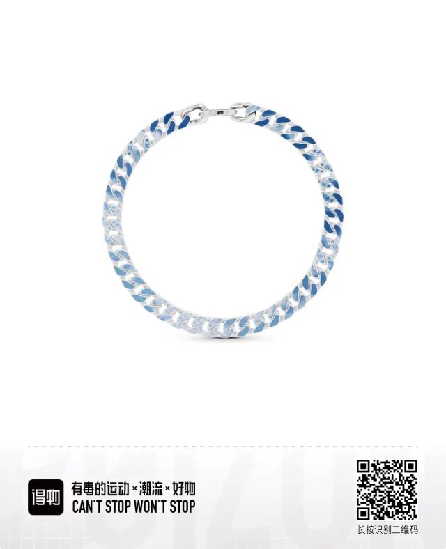 LV Suits 03lyr30 (1)