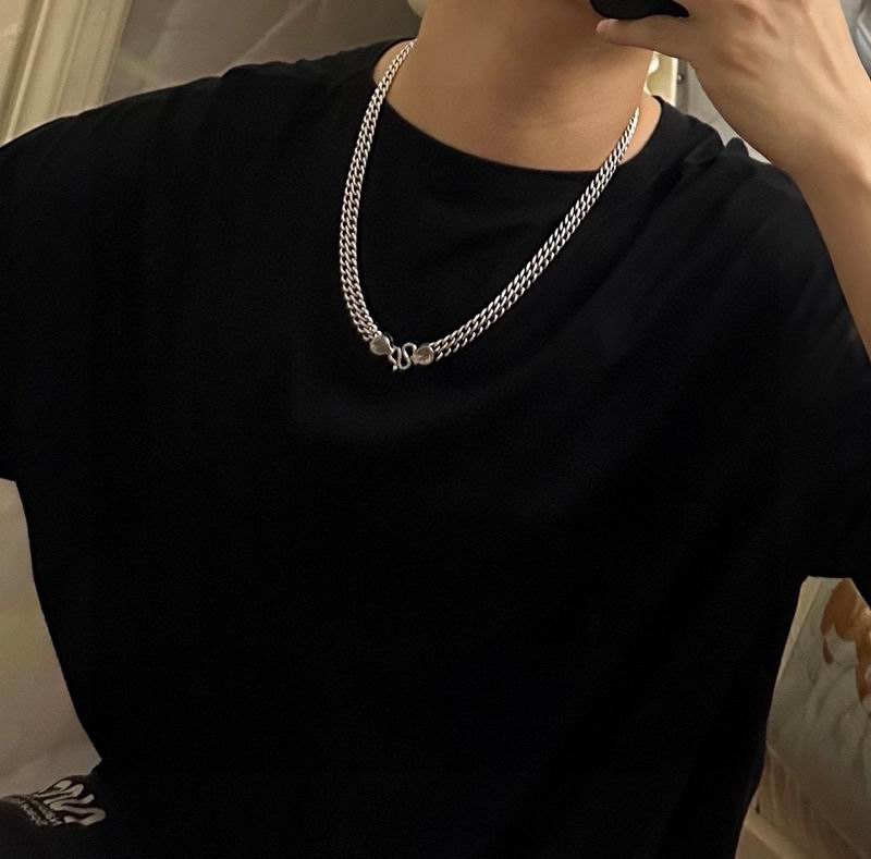 LV Suits 03lyr60 (7)