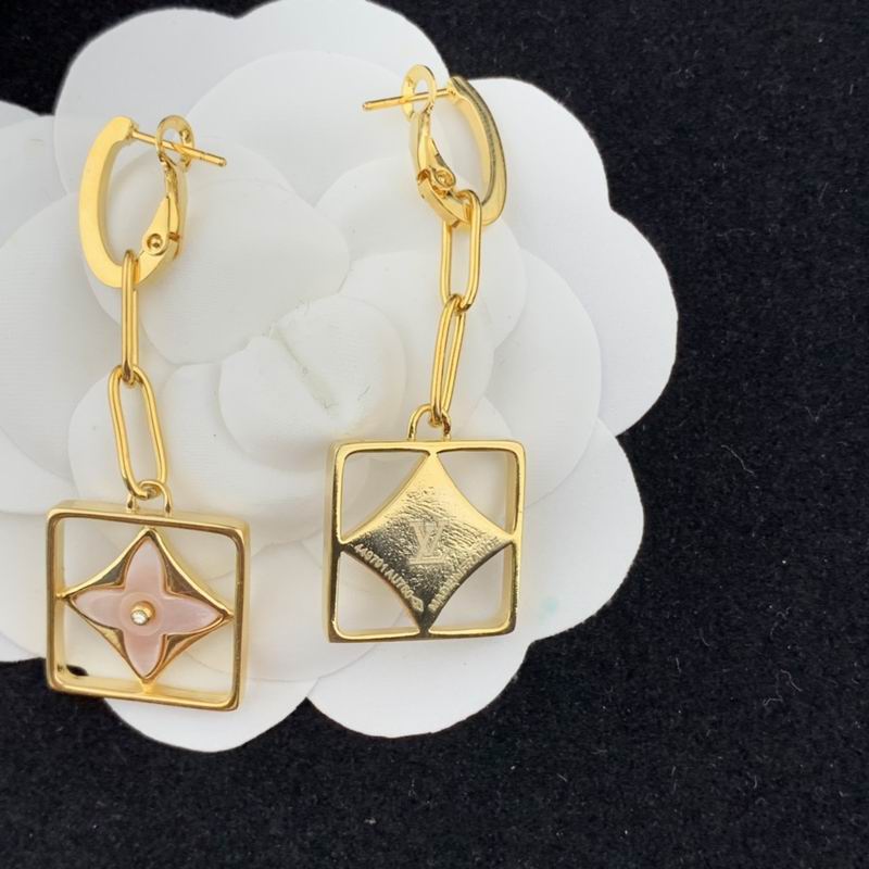 LV Suits 03lyr61 (4)