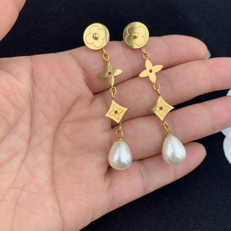 LV Suits 03lyr62 (6)