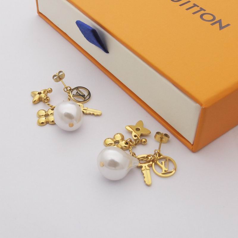 LV Suits 03lyr82 (9)