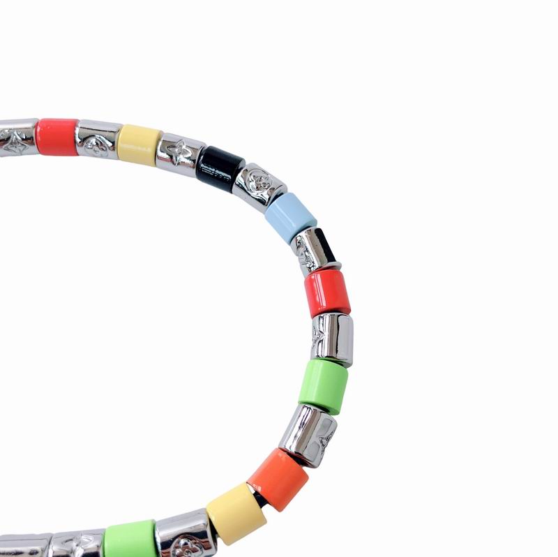 LV Suits 03lyr90 (8)