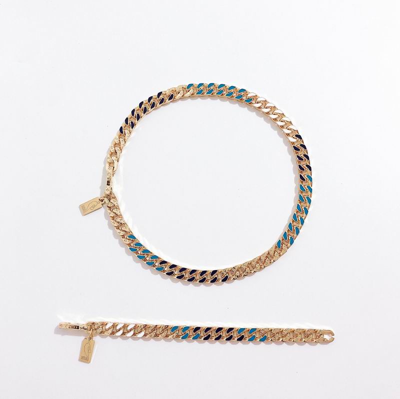 LV Suits 03lyr97 (6)