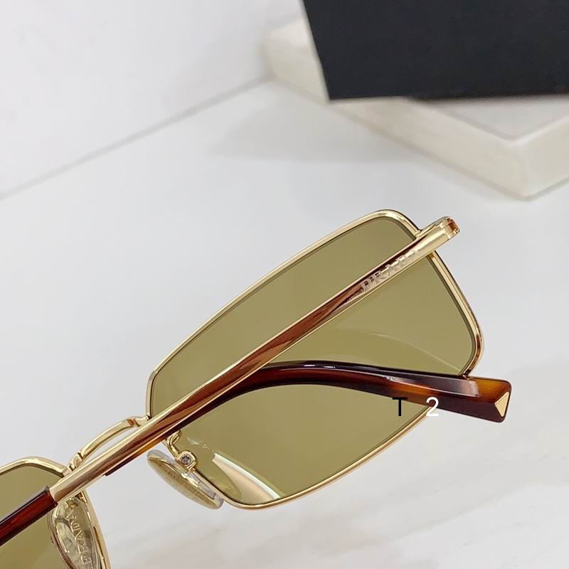 Prada SPR A60 57 18-137 b07