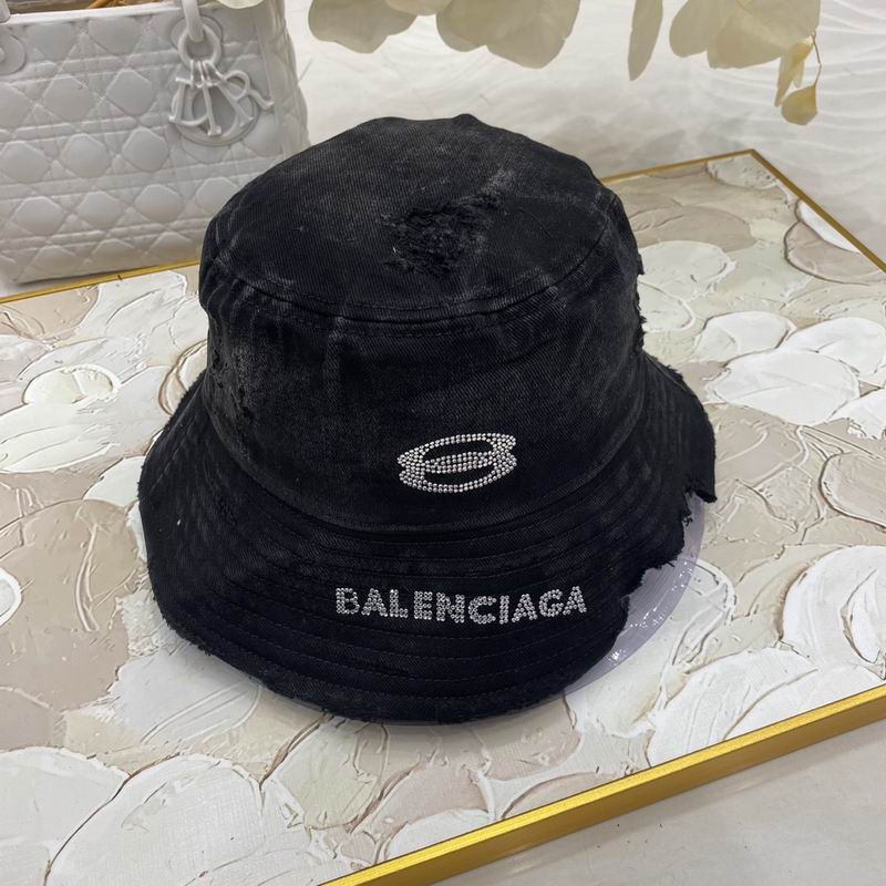 Balenciaga hat dx (9)