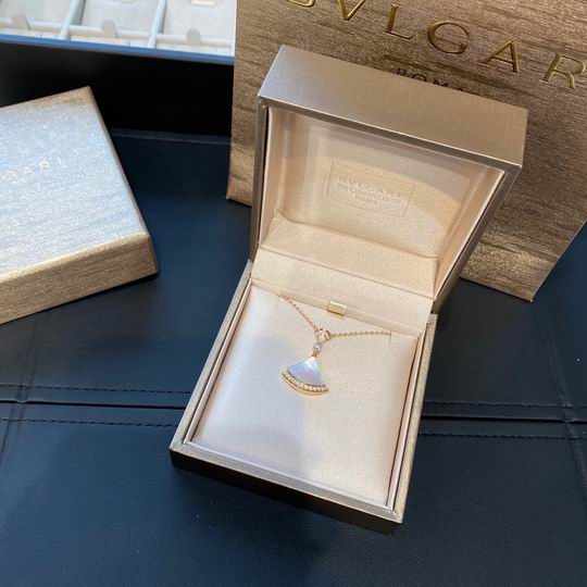 Bvlgari necklace 06lyh174 (7)