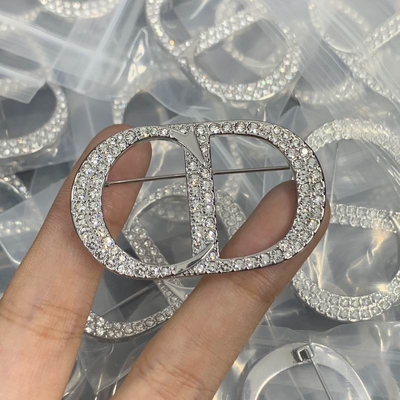 Dior Brooch 05lyr (15)