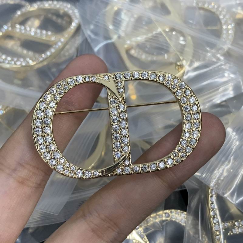 Dior Brooch 05lyr (17)