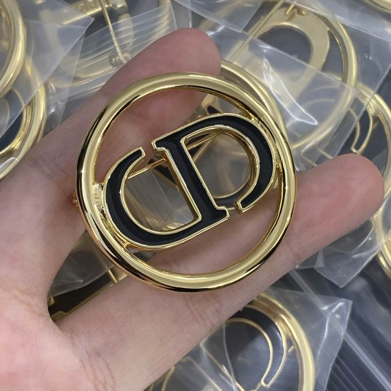 Dior Brooch 05lyr (30)