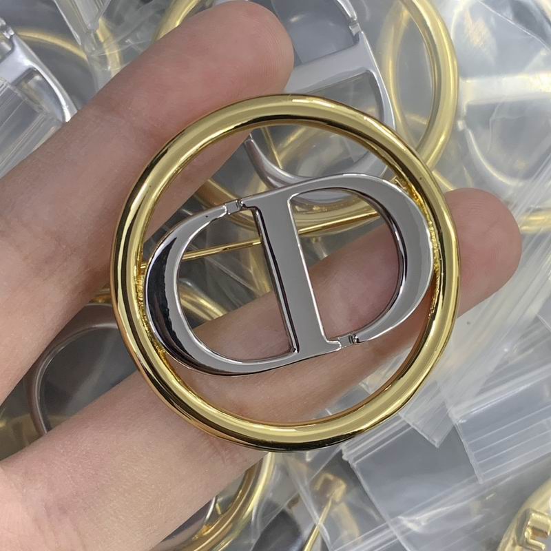 Dior Brooch 05lyr (31)