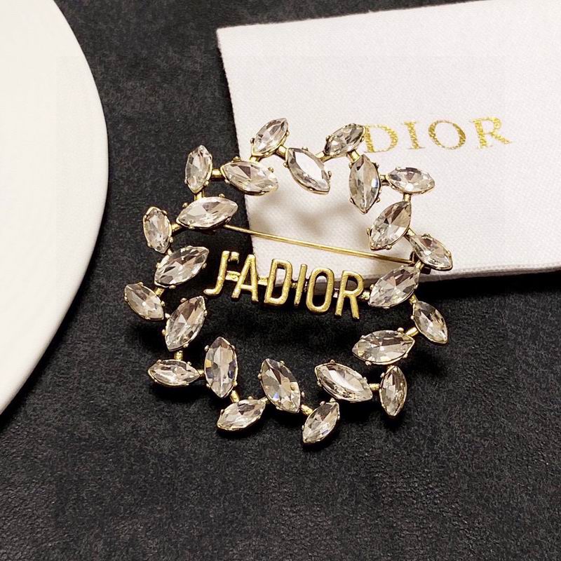 Dior Brooch 05lyr41 (4)