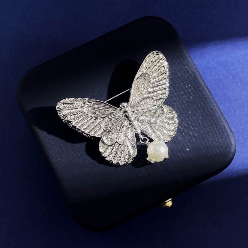 Dior Brooch 05lyr45 (2)