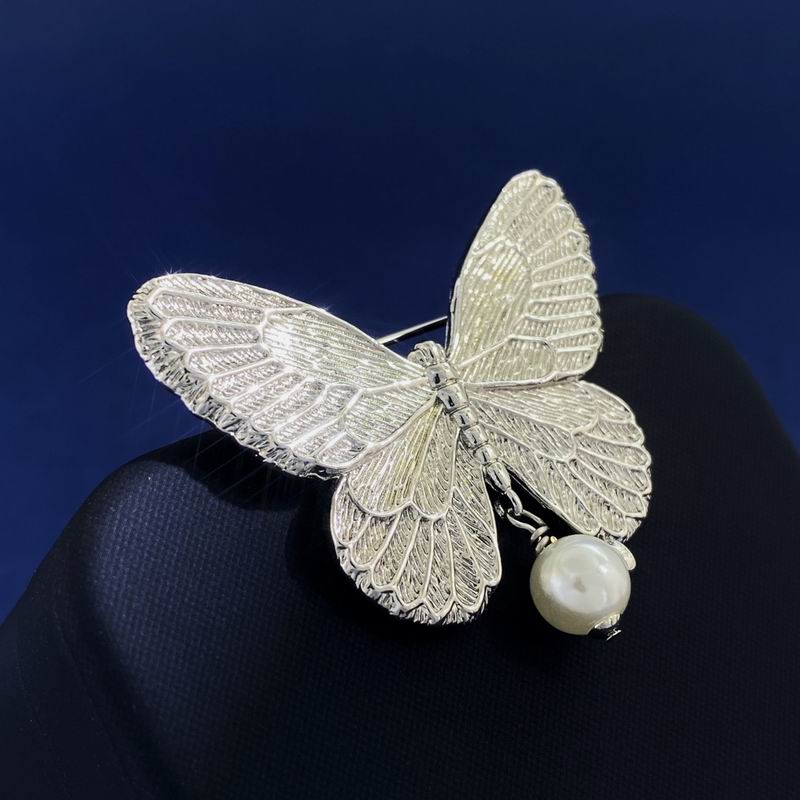 Dior Brooch 05lyr45 (6)