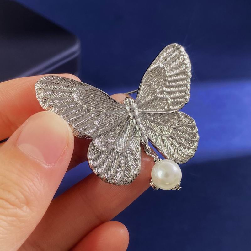 Dior Brooch 05lyr45 (7)