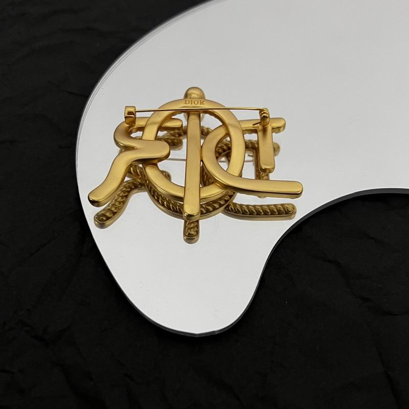 Dior Brooch 05lyr48 (5)