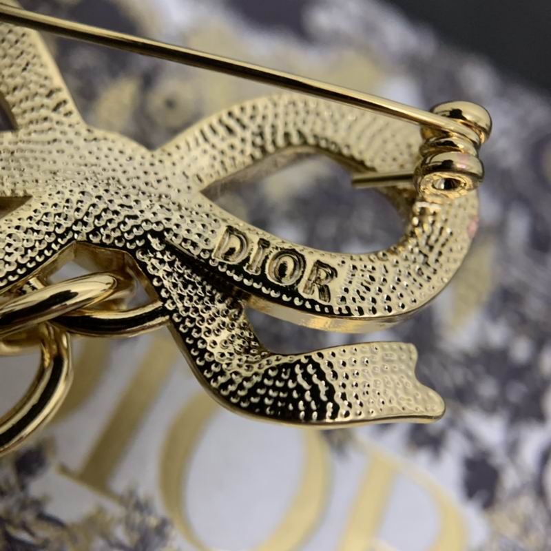 Dior Brooch 05lyr53 (6)