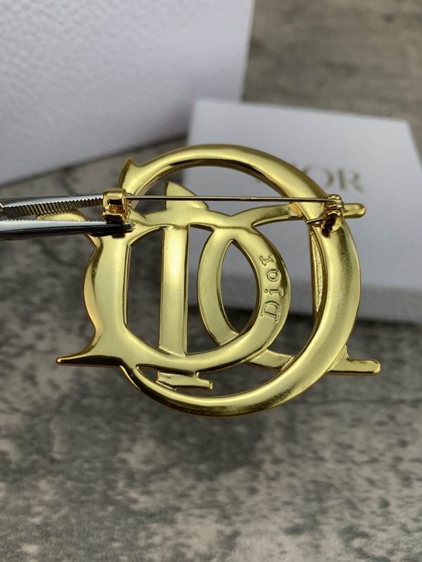 Dior Brooch 05lyr57 (5)