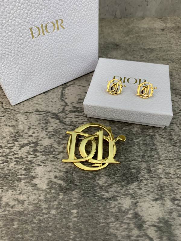 Dior Brooch 05lyr57 (6)
