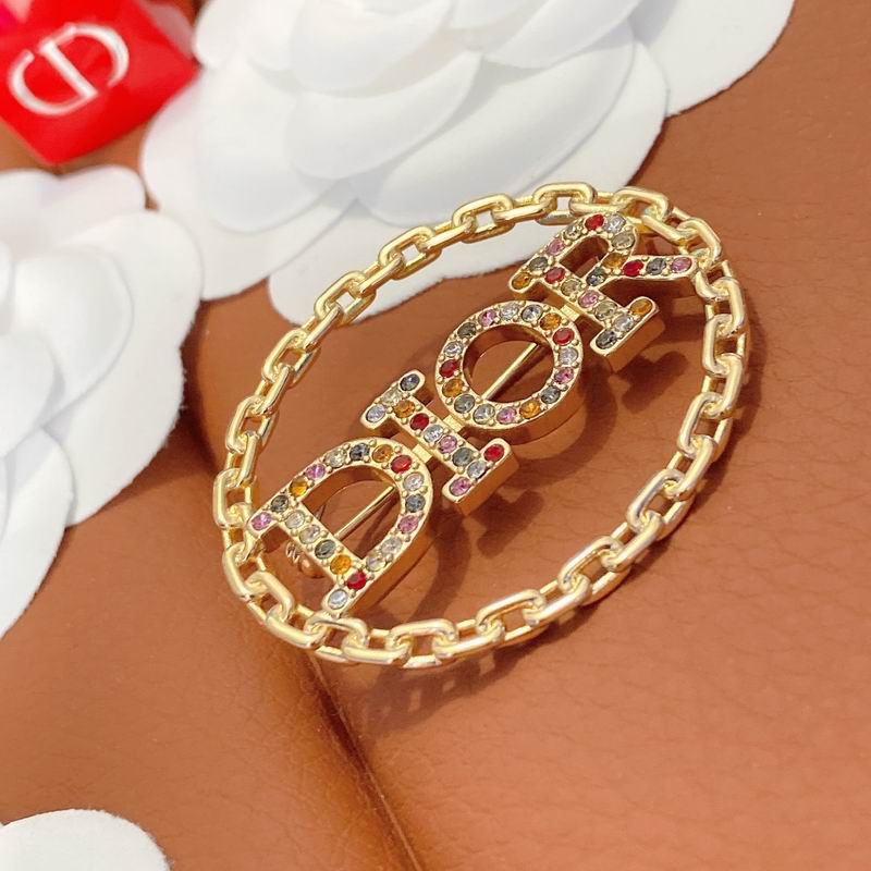 Dior Brooch 06lyr66 (1)