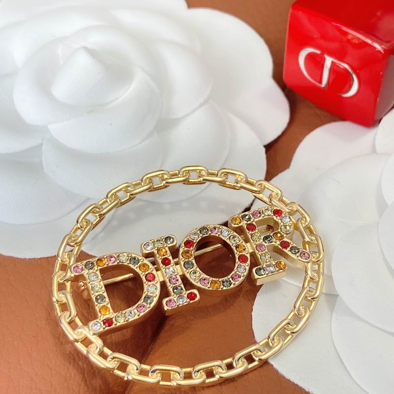 Dior Brooch 06lyr66 (2)