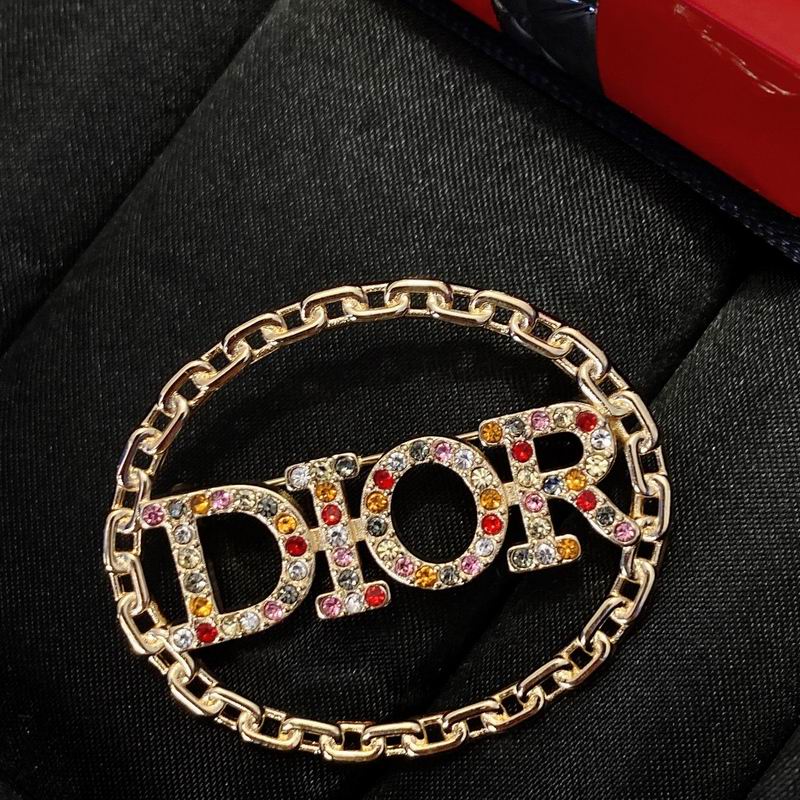 Dior Brooch 06lyr66 (5)