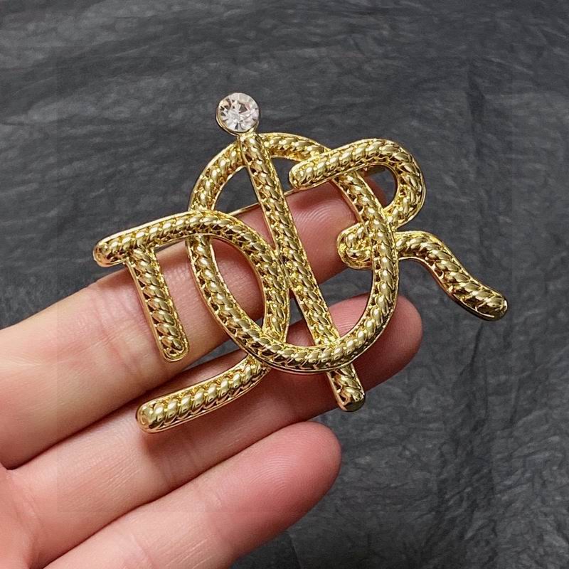 Dior Brooch 06lyr68 (6)