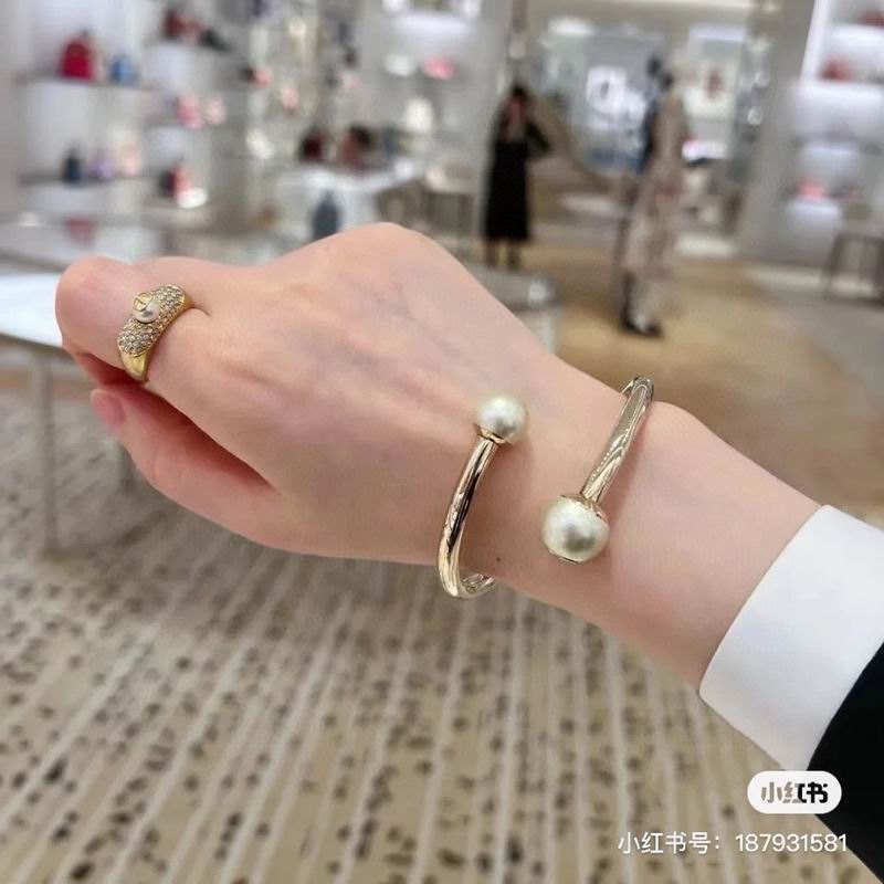 Dior Ring 07lyr106 (2)