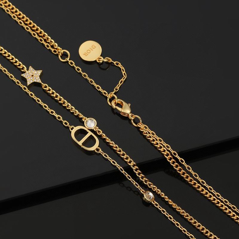 Dior Suits 05lyr72 (4)