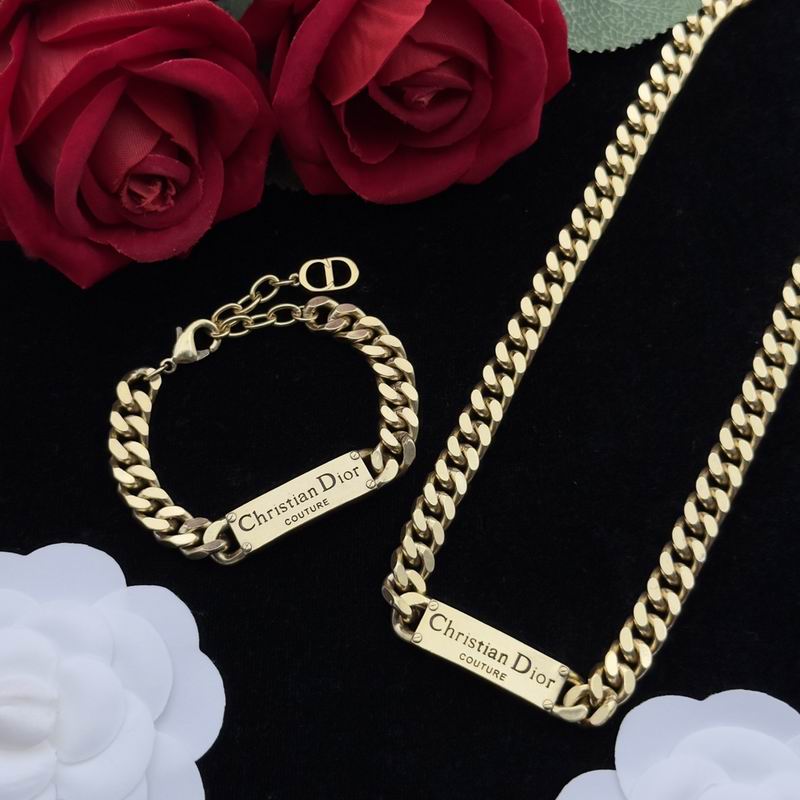 Dior Suits 05lyr79 (10)