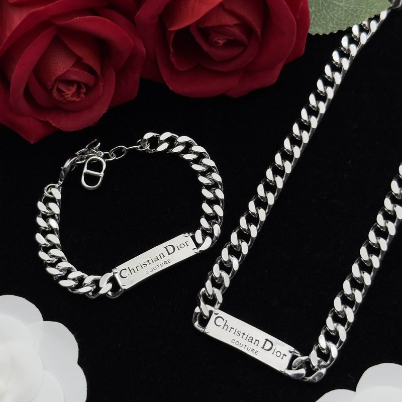 Dior Suits 05lyr79 (9)