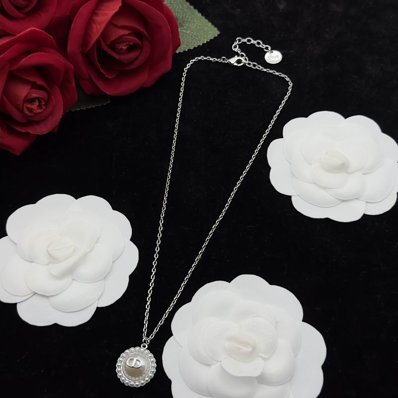 Dior Suits 05lyr84 (2)