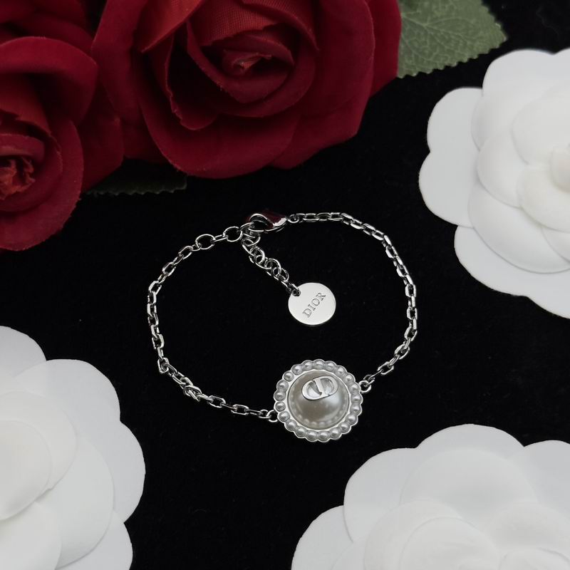 Dior Suits 05lyr84 (3)