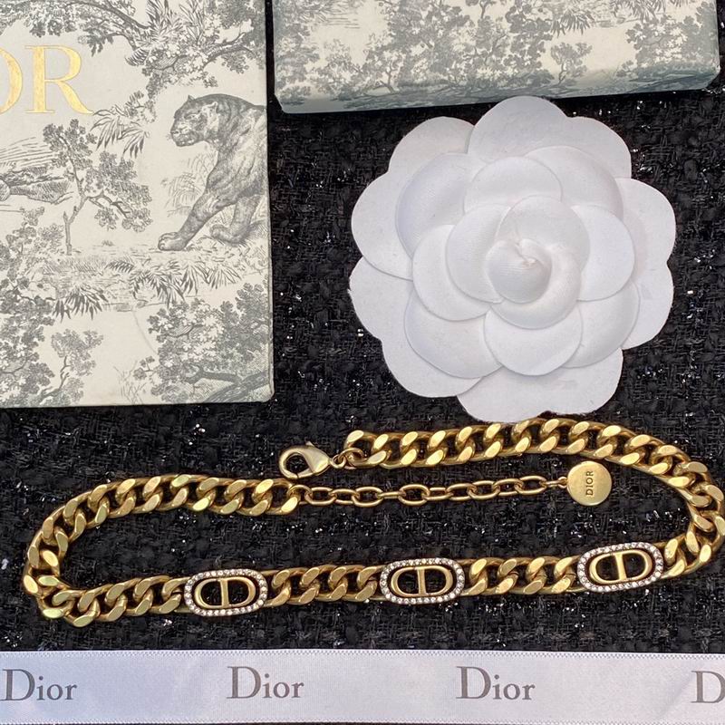 Dior Suits 06lyr102 (4)