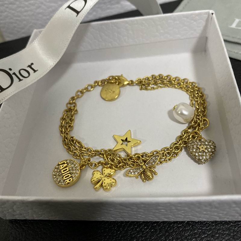 Dior Suits 06lyr106 (1)