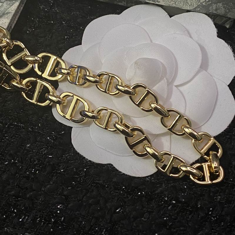 Dior Suits 06lyr111 (3)