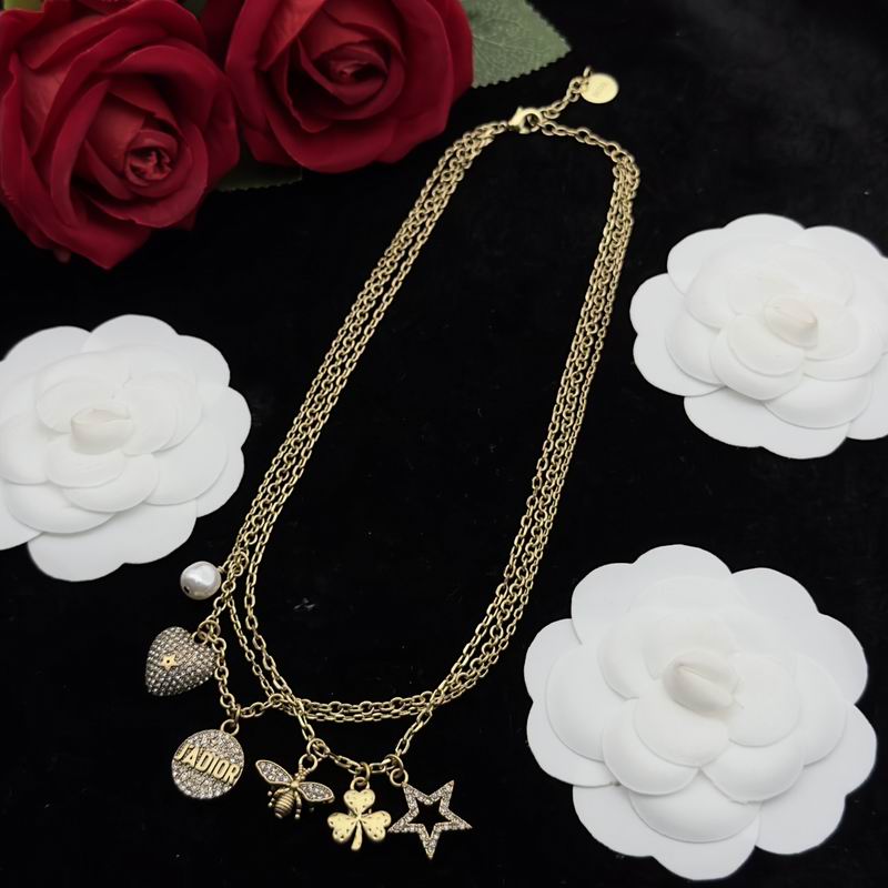 Dior Suits 06lyr94 (2)