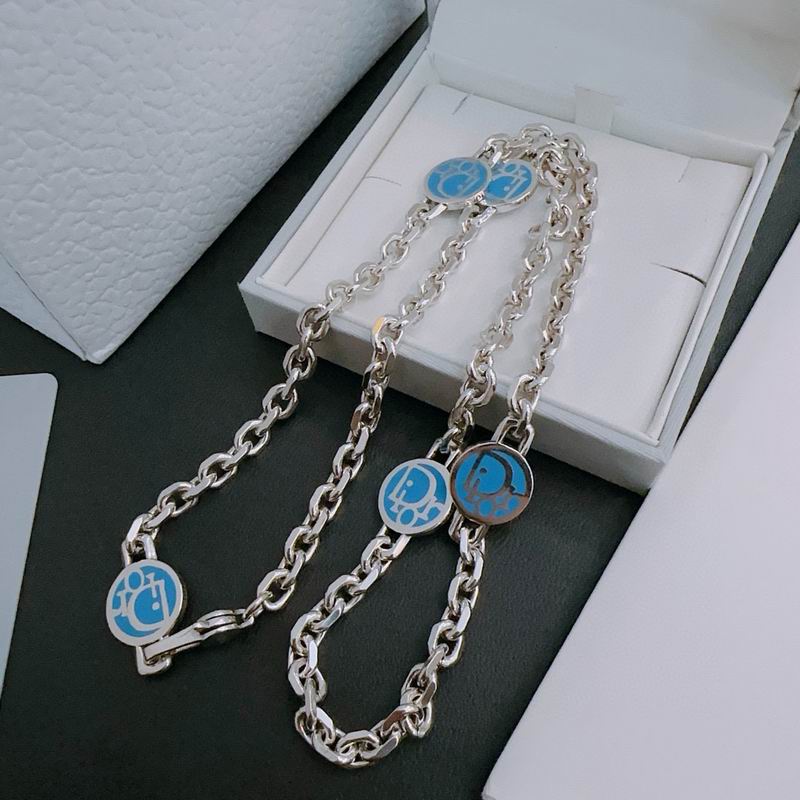 Dior Suits 06lyr98 (2)