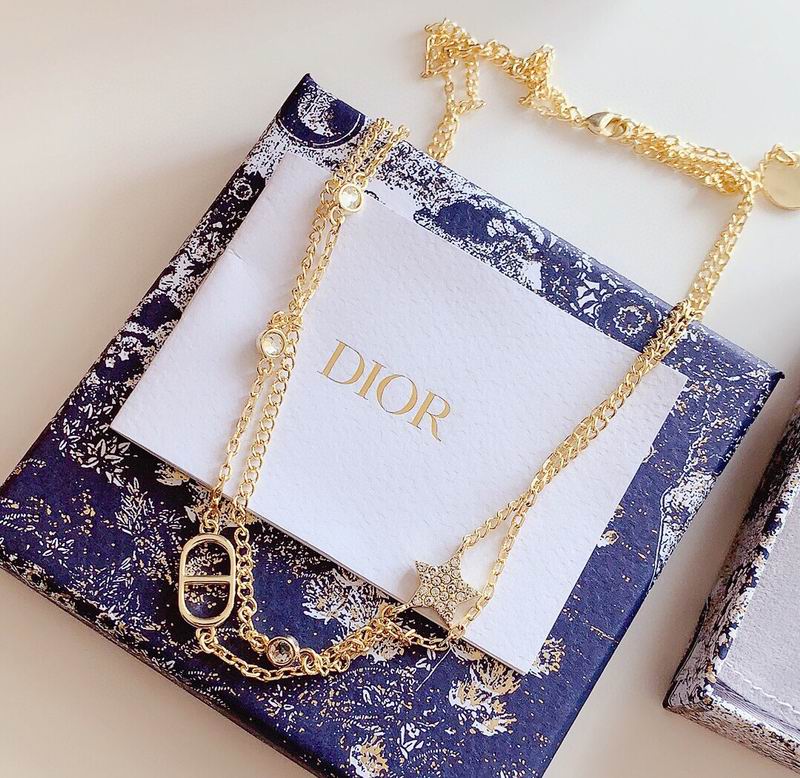 Dior Suits 06lyr99 (8)