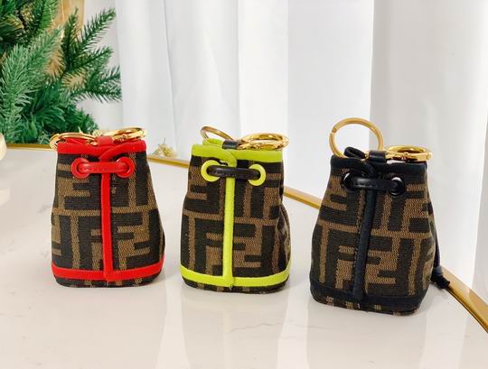 Fendi keyring 03lyh01  (3)