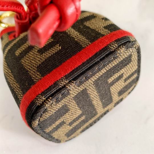 Fendi keyring 03lyh01  (7)