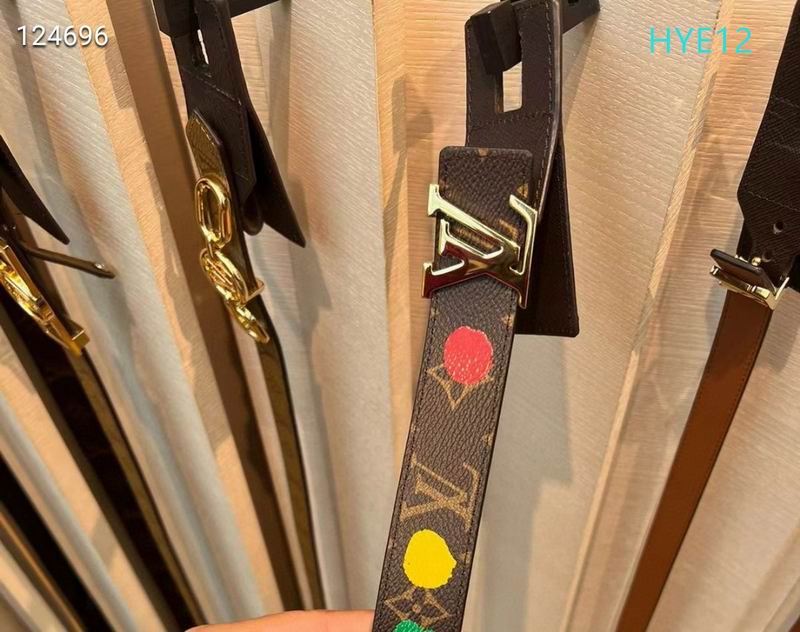LV belt 30mmX95-115cm XH (1)