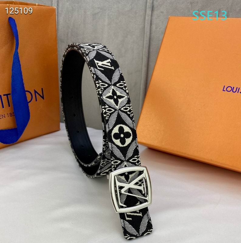 LV belt 30mmX95-115cm XH (22)